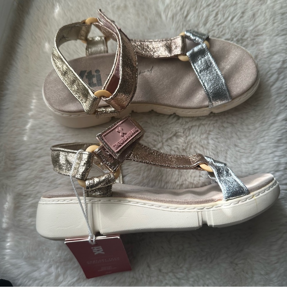 Metallic   Silver/Rose Gold and gold sandals with comfort tech NWT